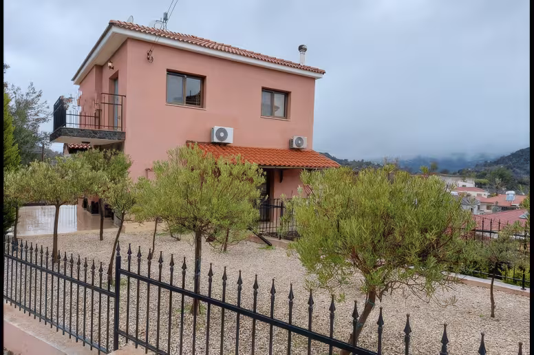 House in Louvaras, Limassol - 13406