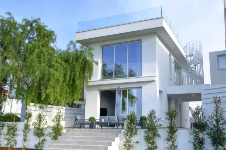 4 bedroom house in Dromolaxia, Dromolaxia-Meneou, Larnaca