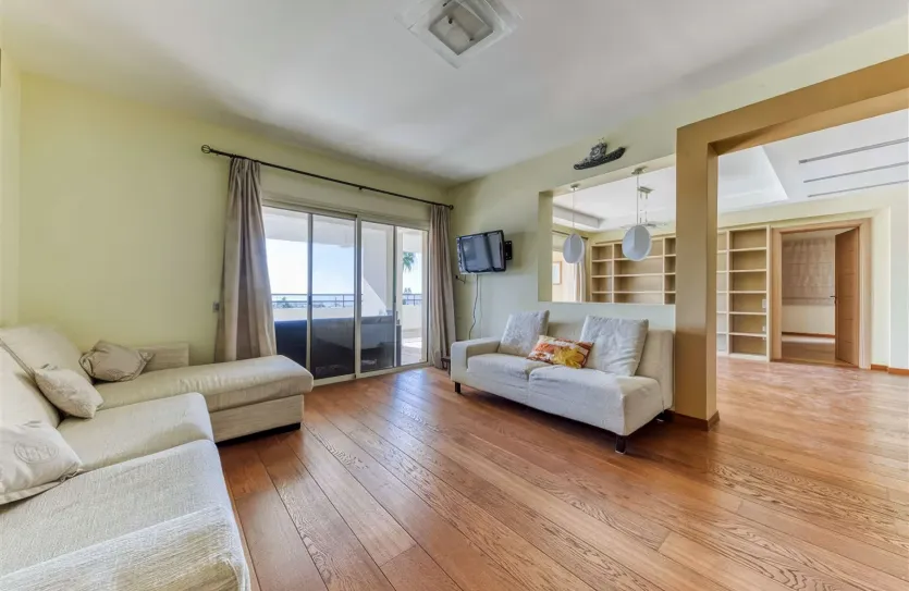 3-bedroom apartment for rent - 14543