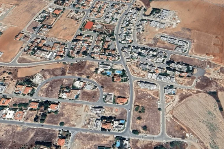 Участок в Строволосе, Никосия