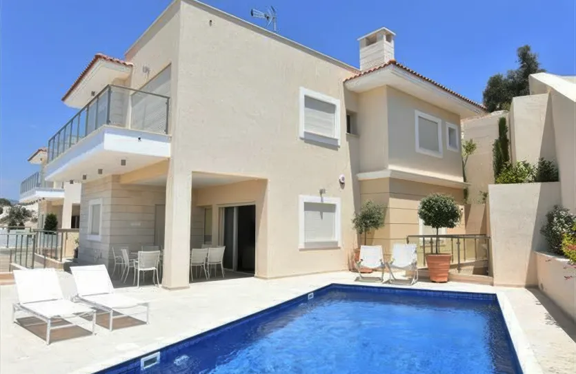 5-bedroom villa for rent - 14607