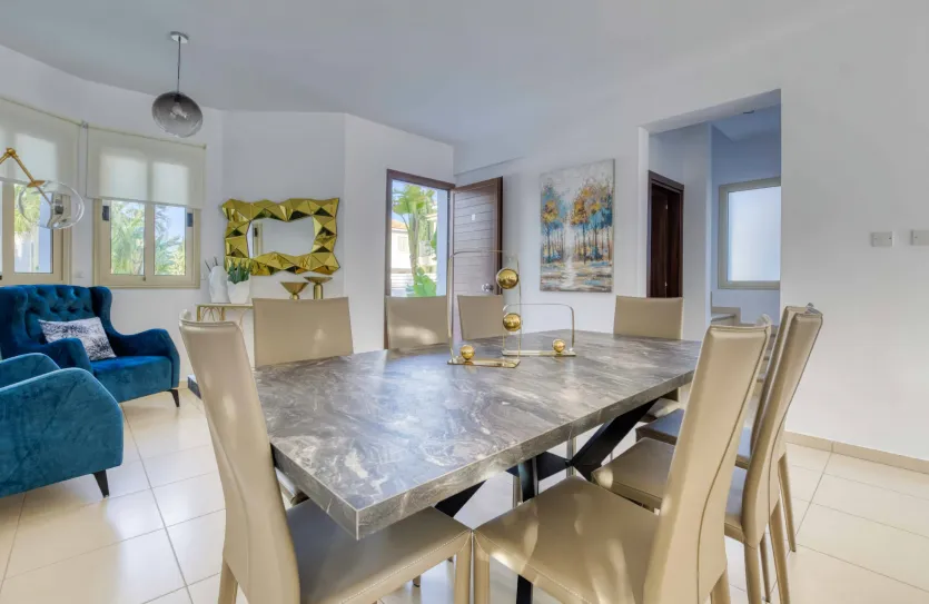 Дом с 3-мя спальнями продажа - 14693