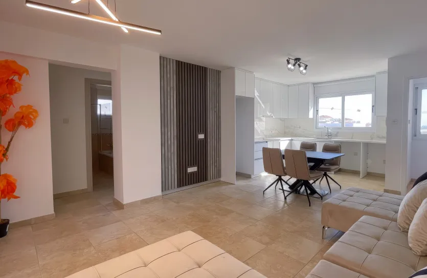 Квартира с 2-мя спальнями продажа - 14696