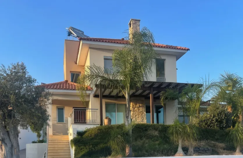 Дом с 3-мя спальнями продажа - 14710