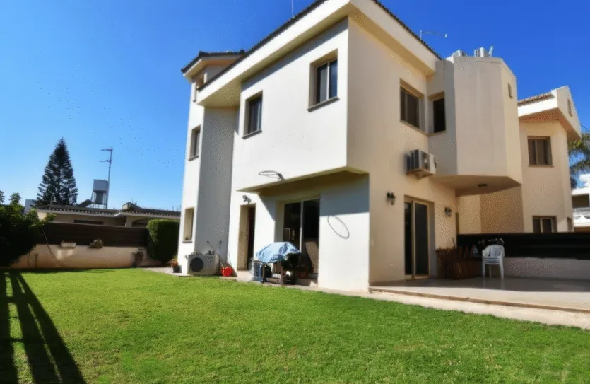 Дом с 4-мя спальнями продажа - 14777