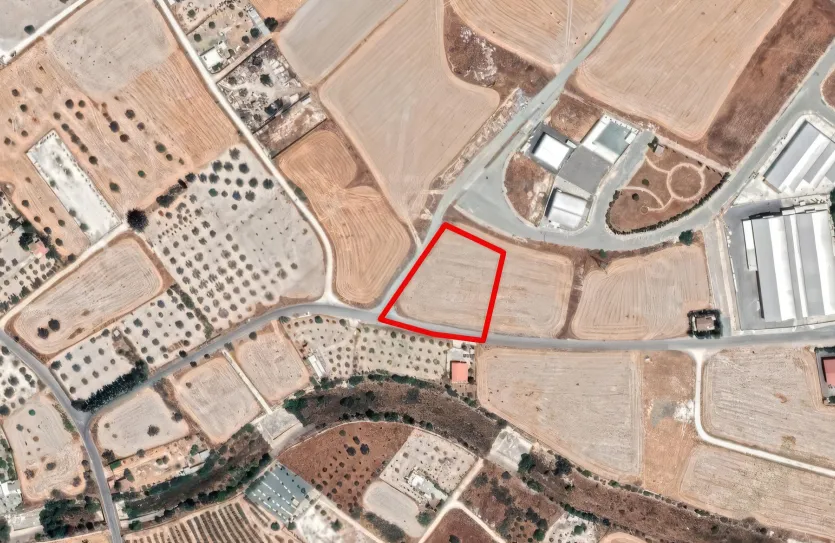 Land for sale - 13648