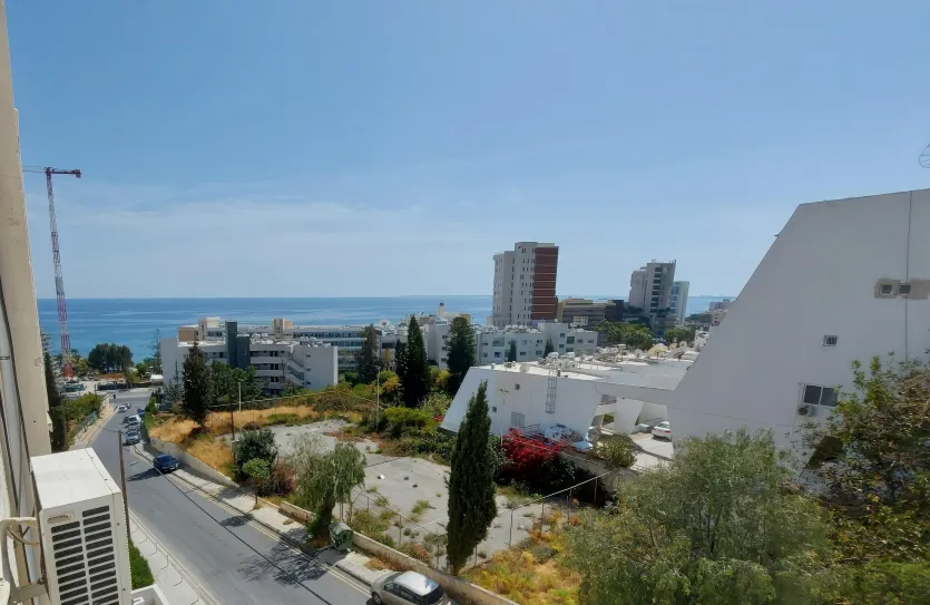 2-bedroom apartment for sale - 13503