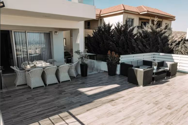 Apartment in Panthea, Mesa Geitonia, Limassol - 13189