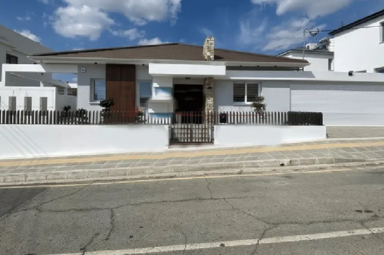 Дом в Ороклини, Ларнака