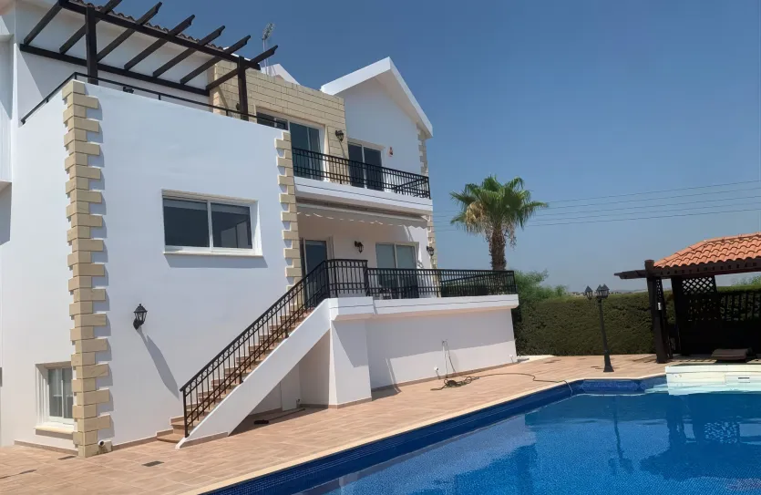 5 bedroom villa for sale - 14956