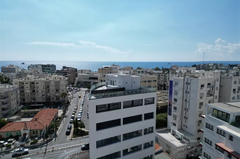 Office in Agios Nikolaos, Limassol - 15007