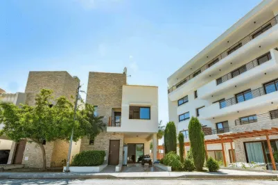 3-bedroom townhouse - 15022, photo 2