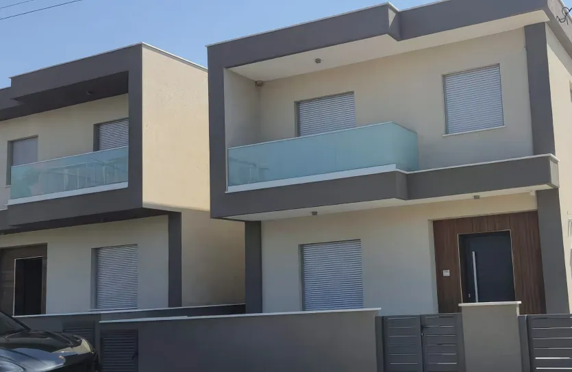 4-bedroom villa for rent - 15132