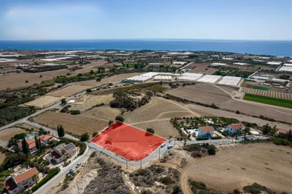 Residential plot in Maroni, Larnaca - 15181