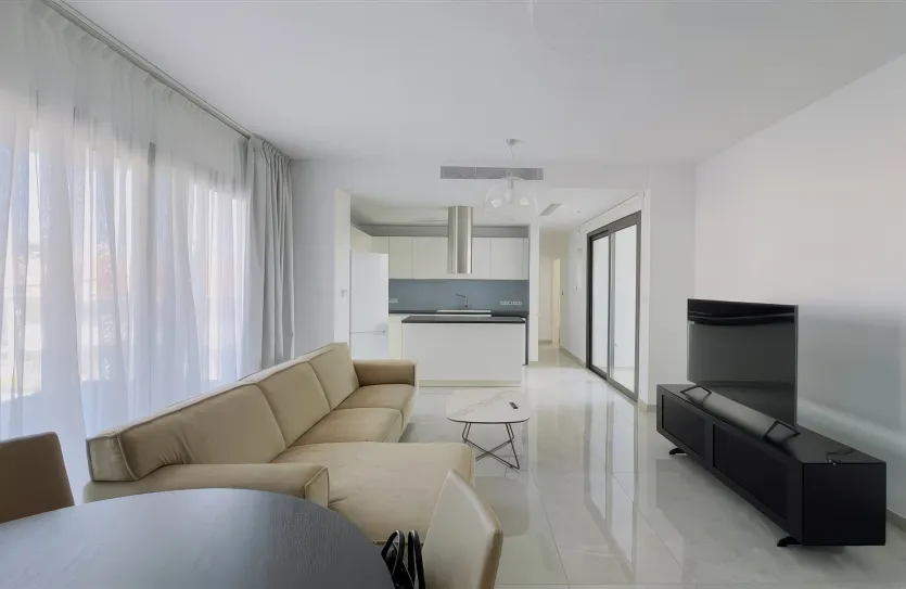 2-bedroom apartment for sale - 15308