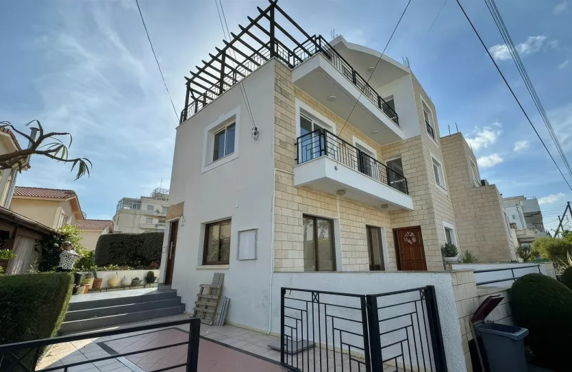 3-bedroom villa for rent - 15366