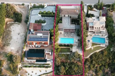 5-bedroom villa - 15369, photo 1