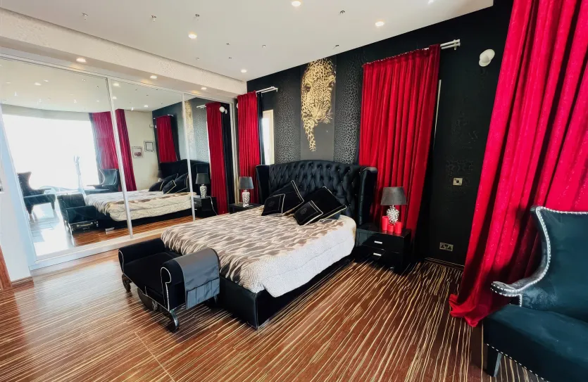 7-bedroom villa for sale - 15377