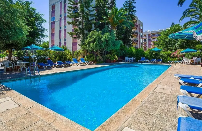 3-bedroom apartment for sale - 15379