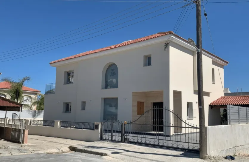 3-bedroom villa for rent - 15412