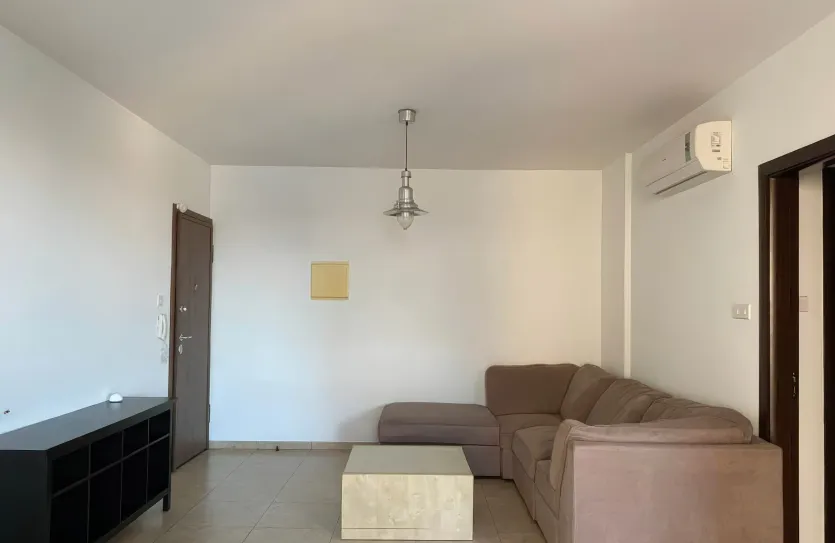2-bedroom apartment for rent - 15415