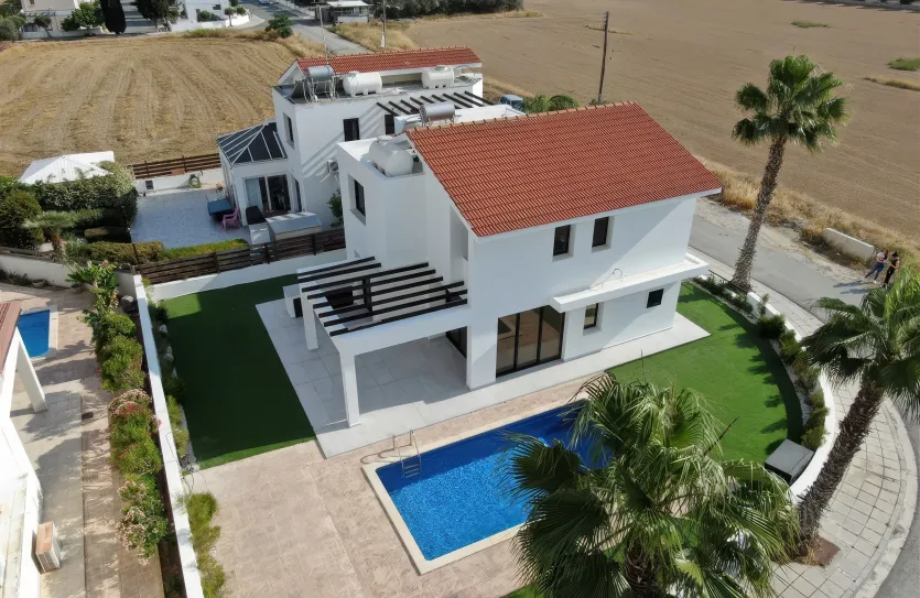 3-bedroom villa for sale - 15492