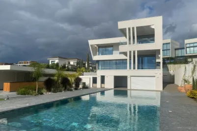 6-bedroom villa - 14206, photo 1