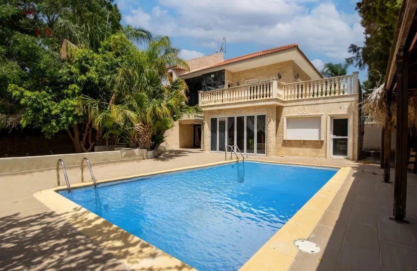 5-bedroom villa for sale - 15704