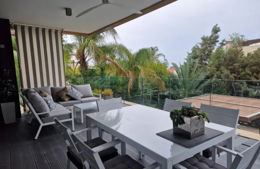 3-bedroom apartment for sale - 15765