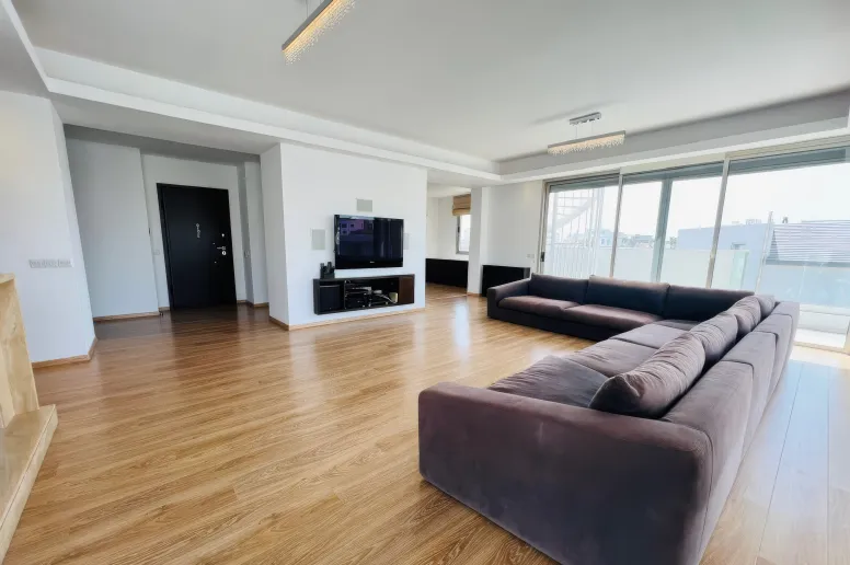 Пентхаус в Агиос Николаосе, Город Лимассол, Лимассол