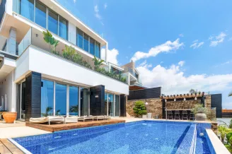 Villa in Agios Tychonas, Limassol - 16233