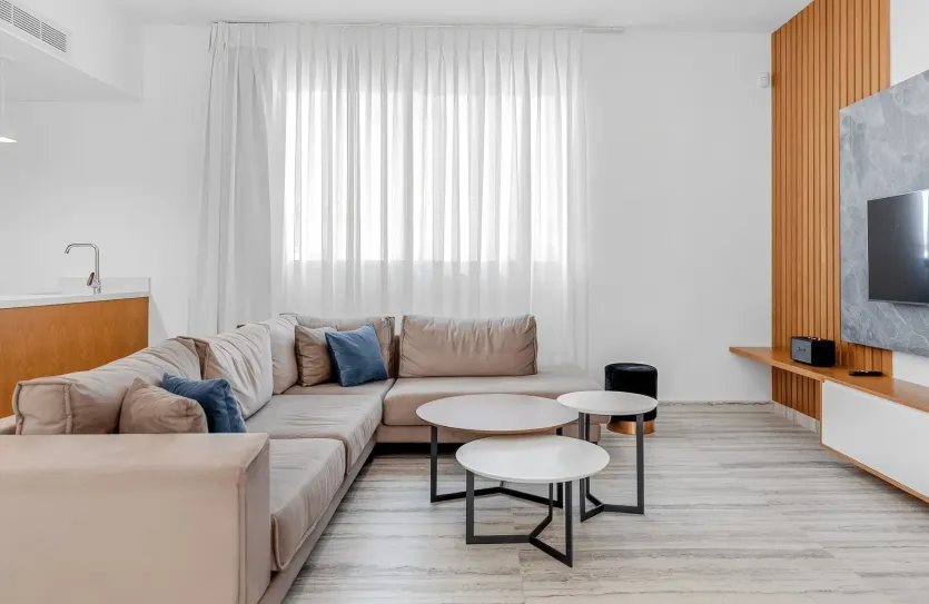 Апартамент с 3-мя спальнями аренда - 16310