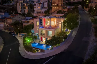 Дом с 6-ю спальнями - 16359, photo 1