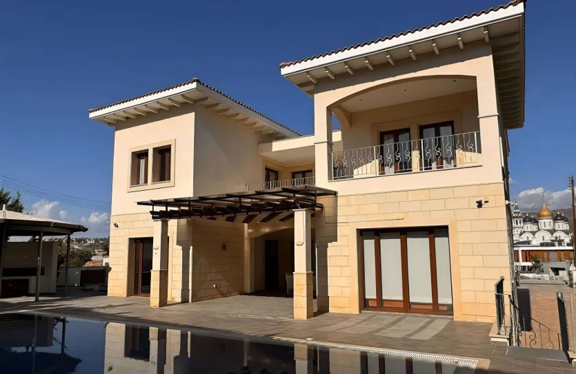 Дом с 5-ю спальнями продажа - 16462