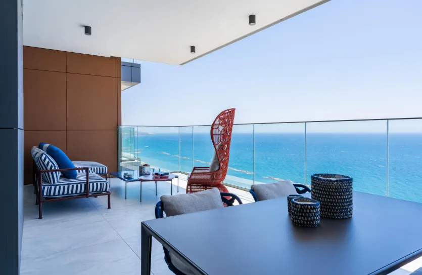 4-bedroom apartment for sale - 16559