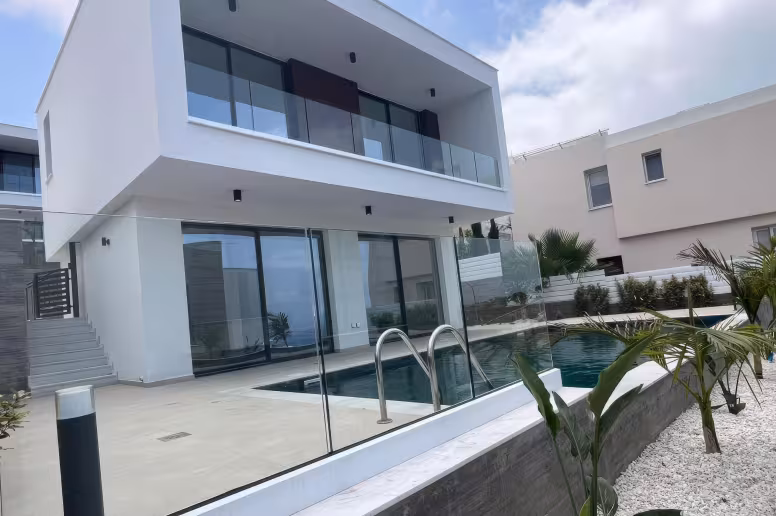 3 bedroom villa in Chloraka, Paphos, new development