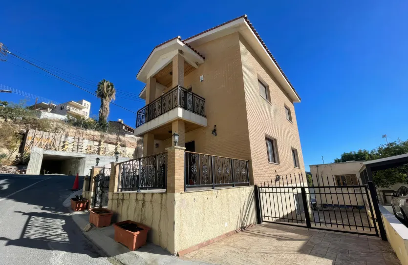 5-bedroom villa for sale - 16715