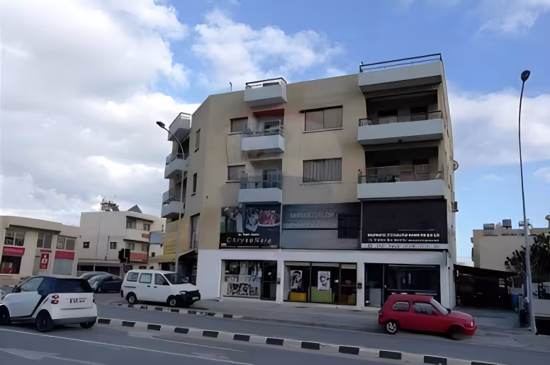 Residential building in Kato Polemidia, Limassol