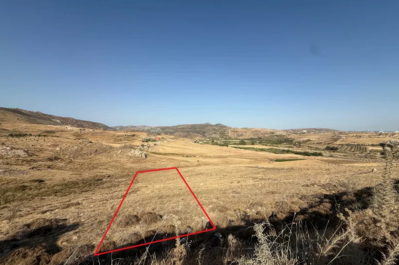 Участок в Агия Варвара, Пафос