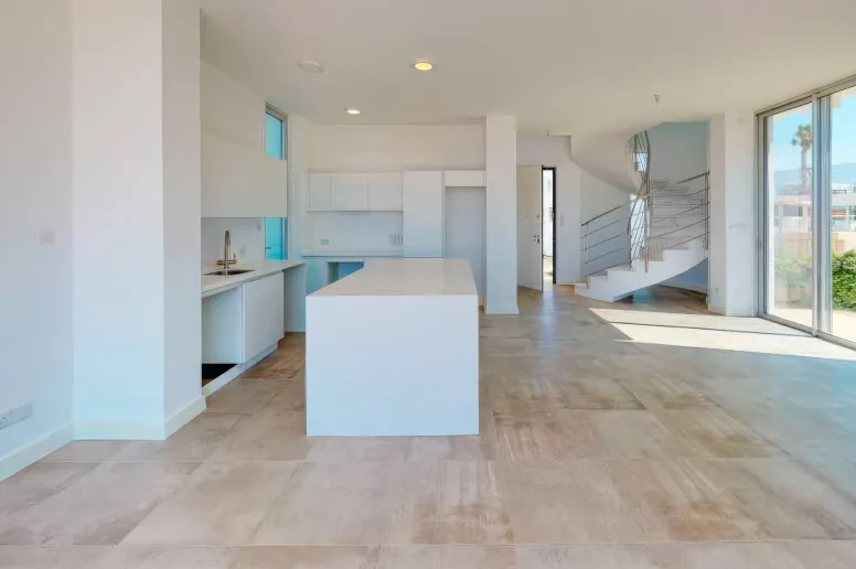 Дом в Корал Бэй, Пейя, Пафос