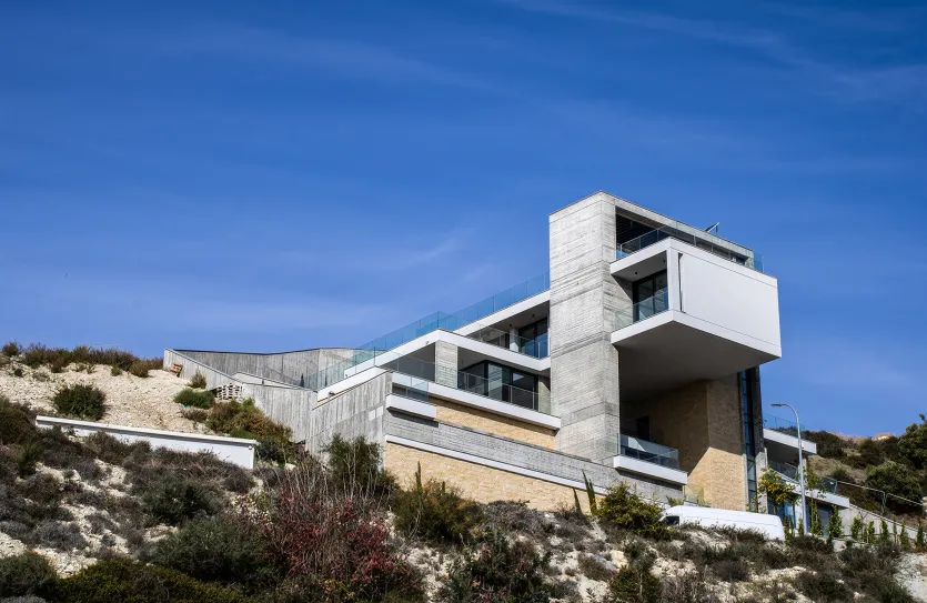 6-bedroom villa for sale - 17918