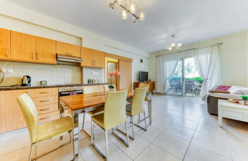 2-bedroom apartment for sale - 17933