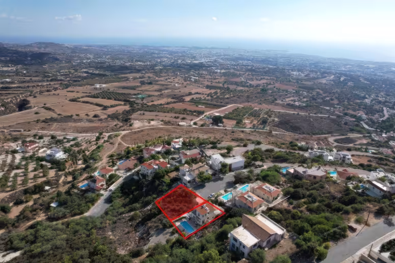 Residential plot in Tala, Paphos