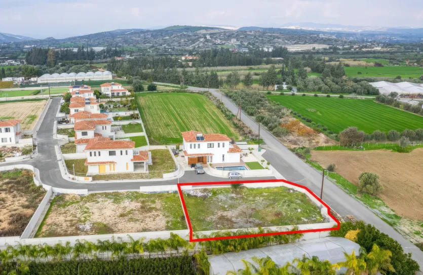 Residential plot for sale - 18111