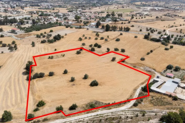 Residential plot in Anglisides, Larnaca