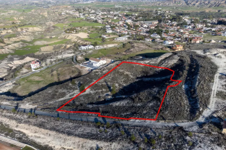 Residential plot in Arediou, Nicosia