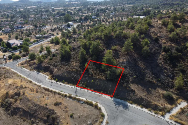 Residential plot in Lythrodontas, Nicosia