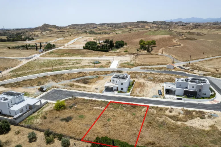 Residential plot in Latsia, Nicosia