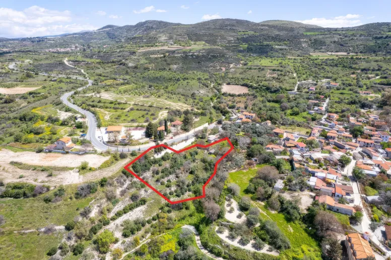 Residential plot in Kedares, Paphos