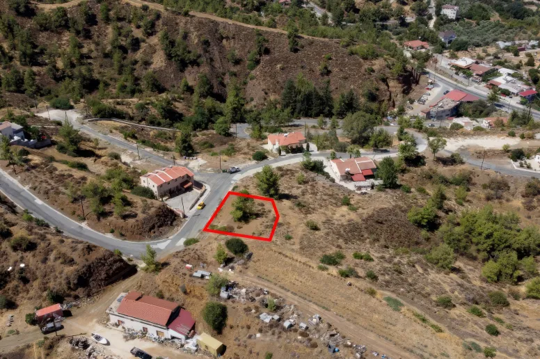 Сельскохозяйственный участок в Эвриху, Никосия